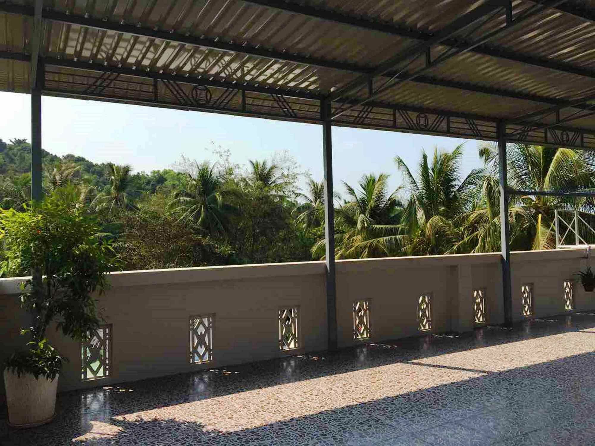 Duy Toan Guesthouse Дуонг-Донг Экстерьер фото